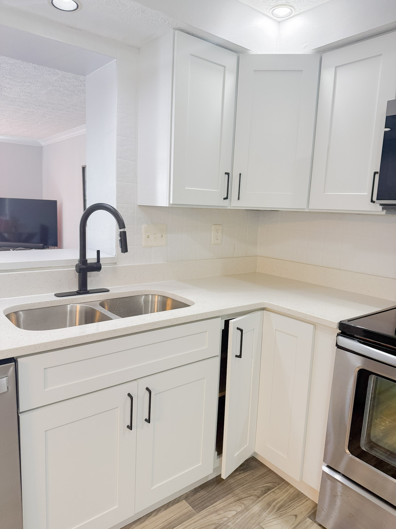 Kitchen Remodeling in Middle River, MD IMG_3079